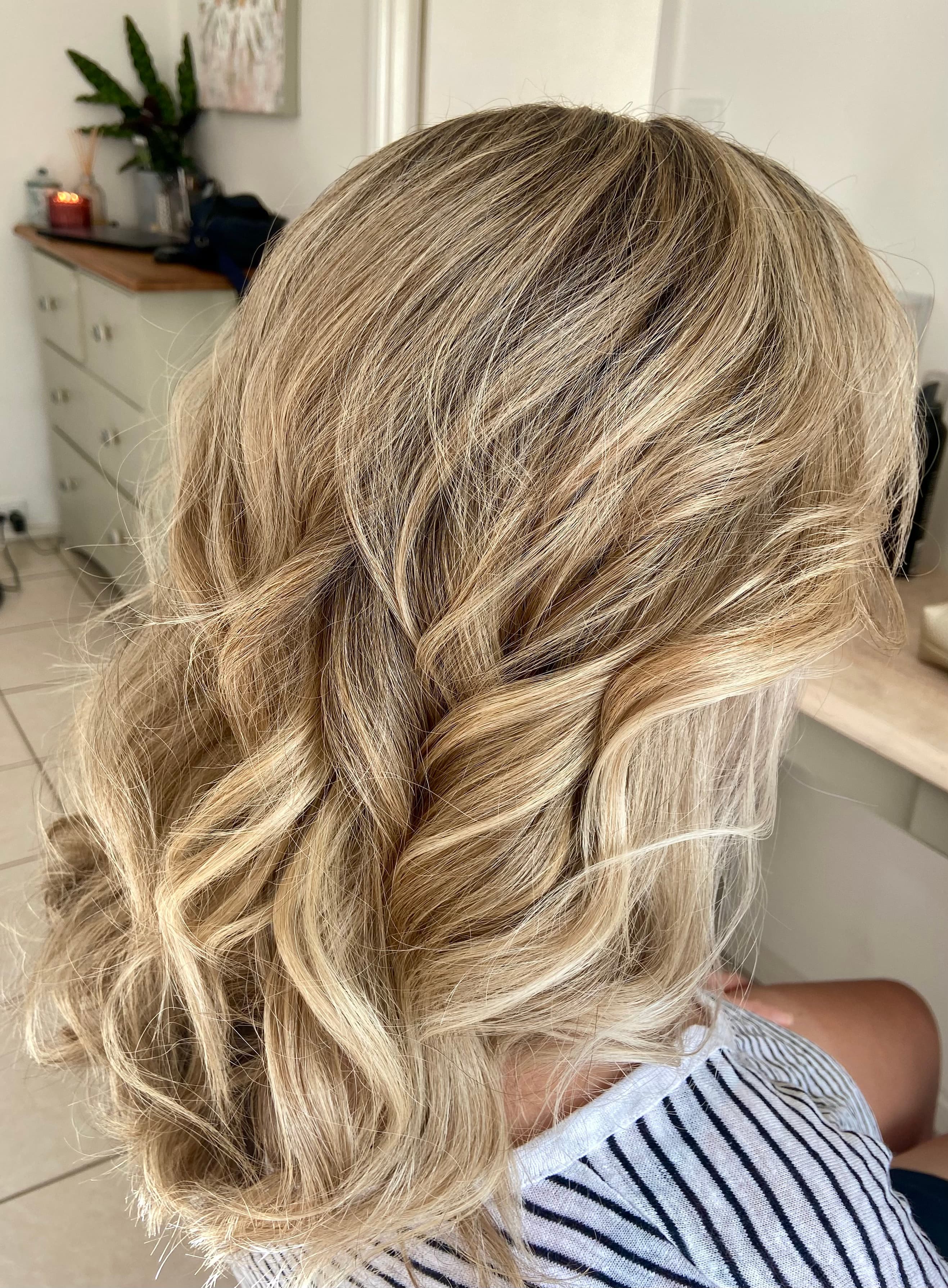 Hair by Decisions Hair Studio, Barellan Point