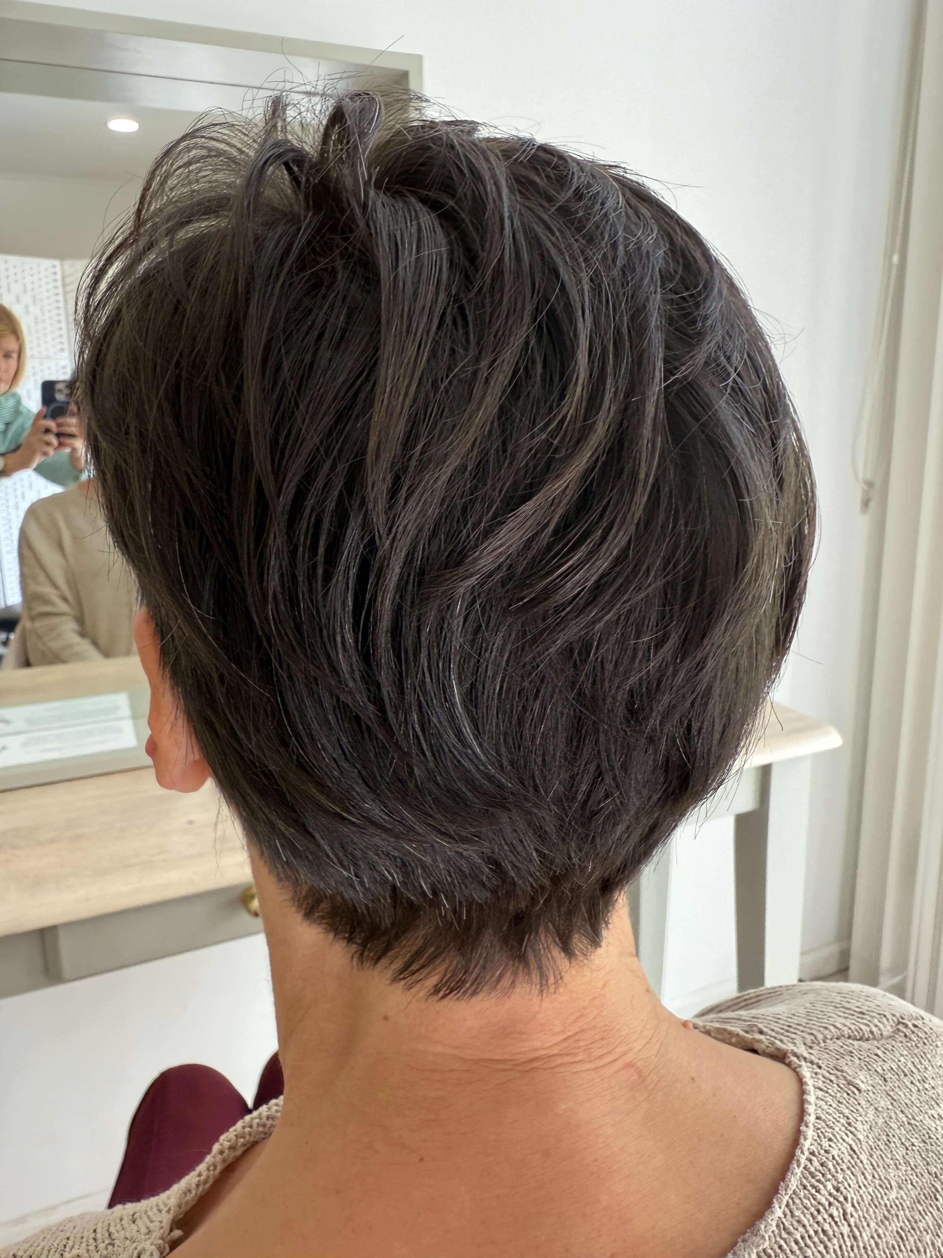 Hair by Decisions Hair Studio, Barellan Point